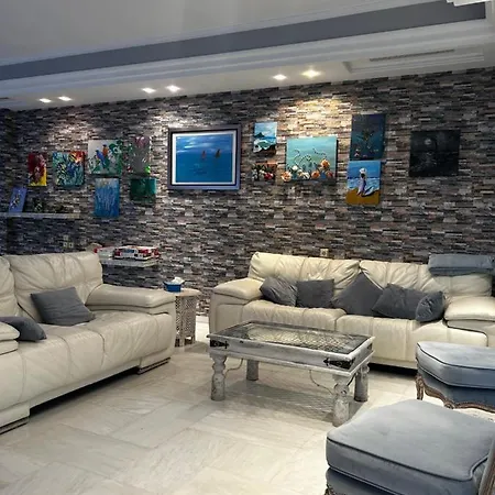 Art Deco Maisonette Apartment Athens