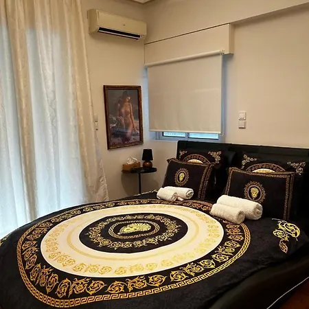 Apartment Art Deco Maisonette