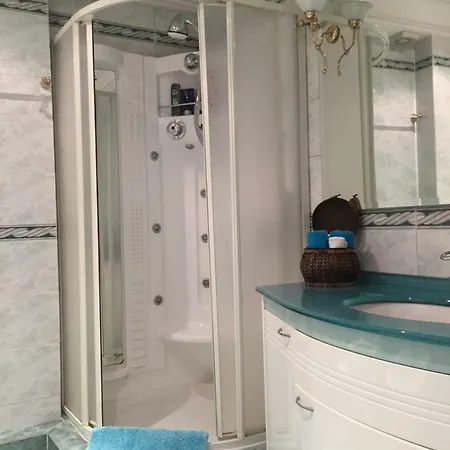 Art Deco Maisonette Apartment Athens