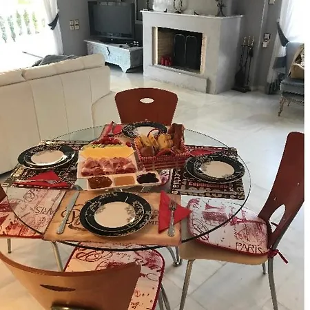 Art Deco Maisonette